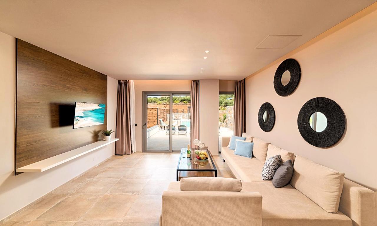 Sissi Lux Villas エクステリア 写真